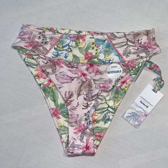 LoveShackFancy Hawaiian Hibiscus Reversible Bikini Bottom Sz M - Picture 3 of 12